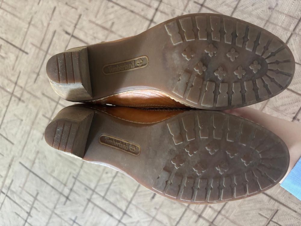 Обувь женская 36-37 timberland