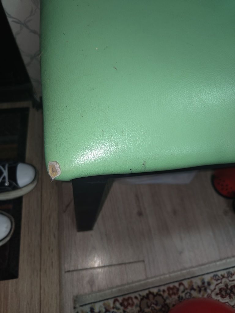 Банкетка для прихожей