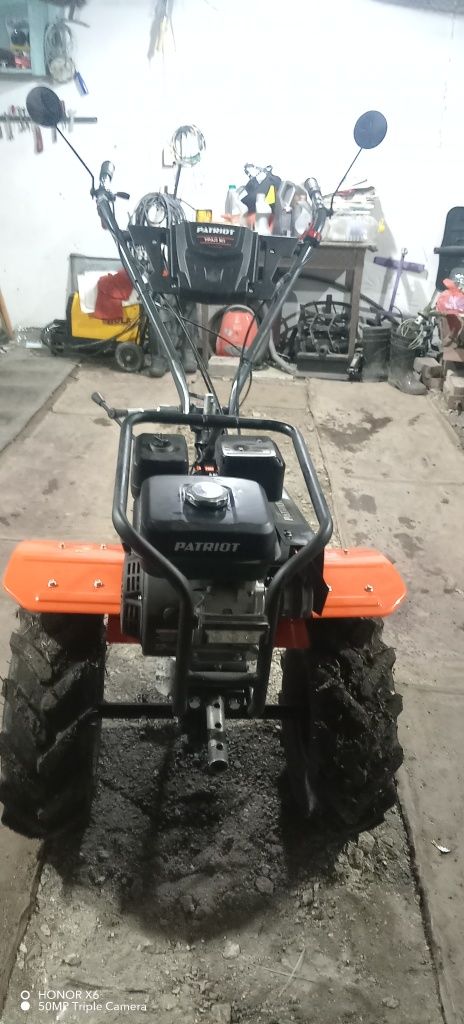Продам мотоблок Патриот