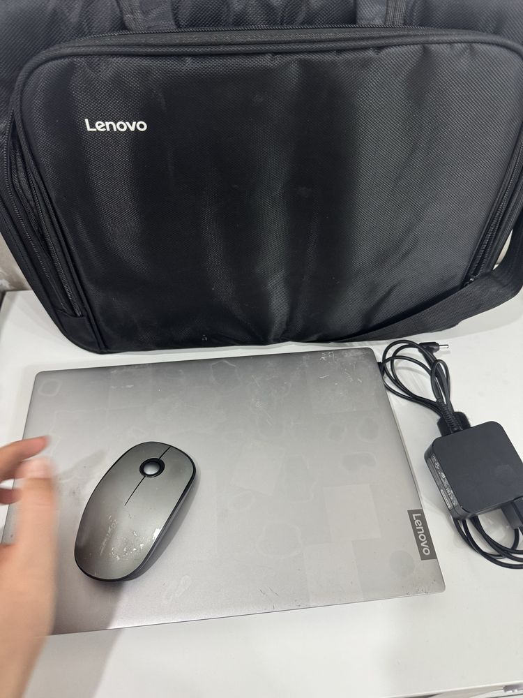 Продаю ноутбук от Lenovo