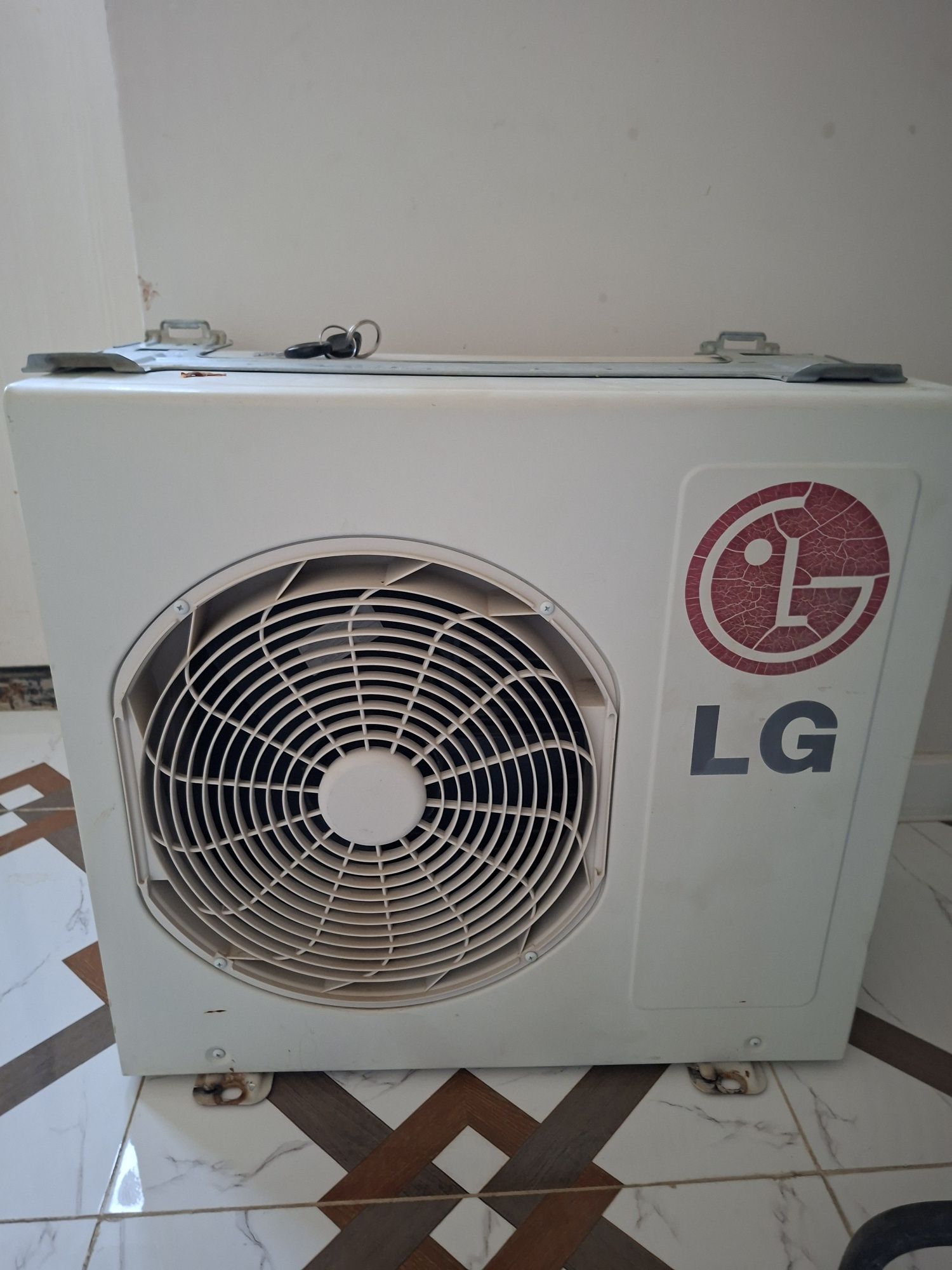 Кондиционер LG 27 KB сатылады бу хабарласыныздар