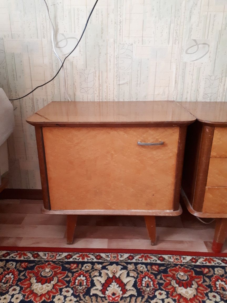 Спальный гарнитур