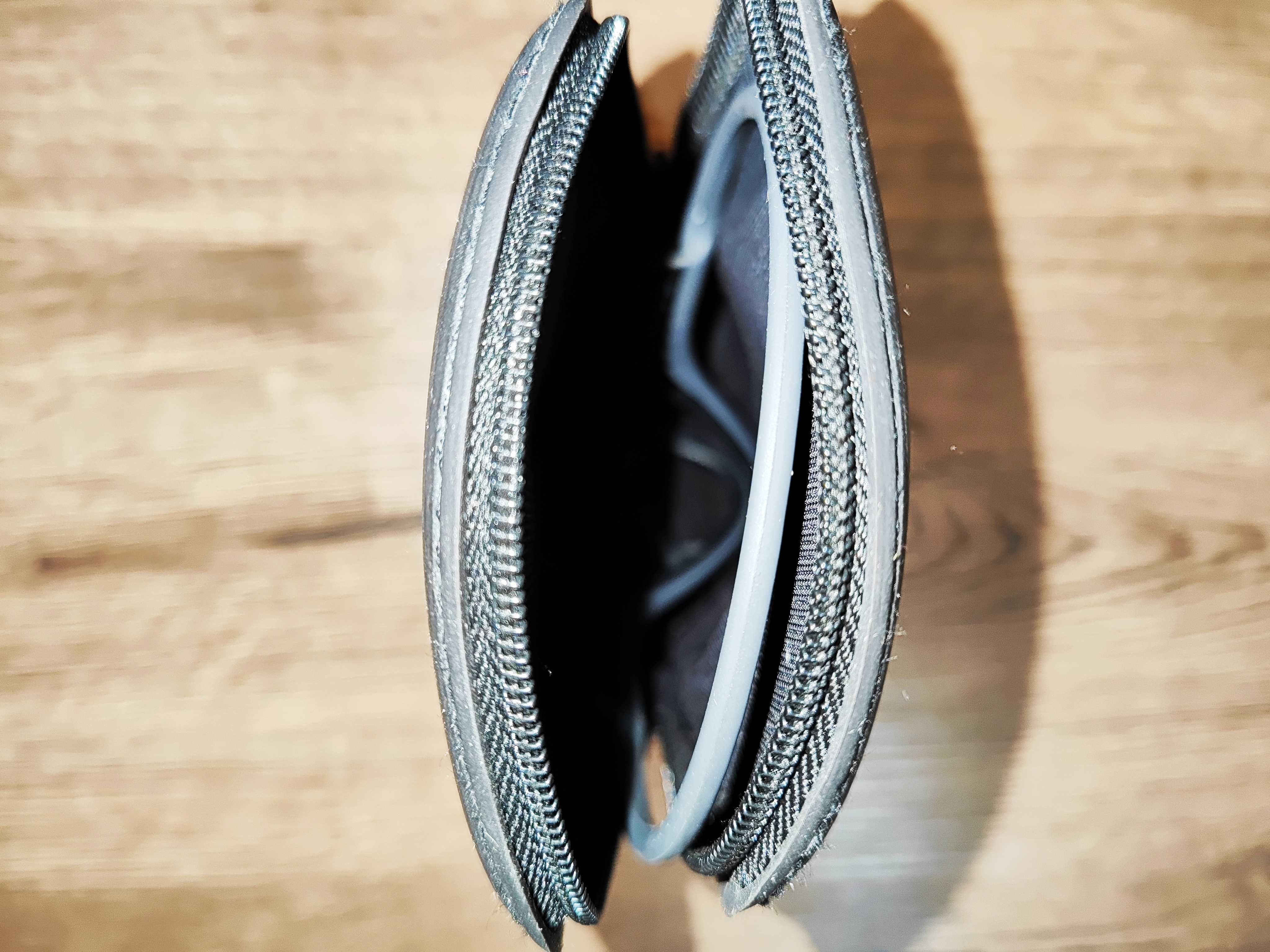 Продам беспроводное аудио AFTERSHOKZ