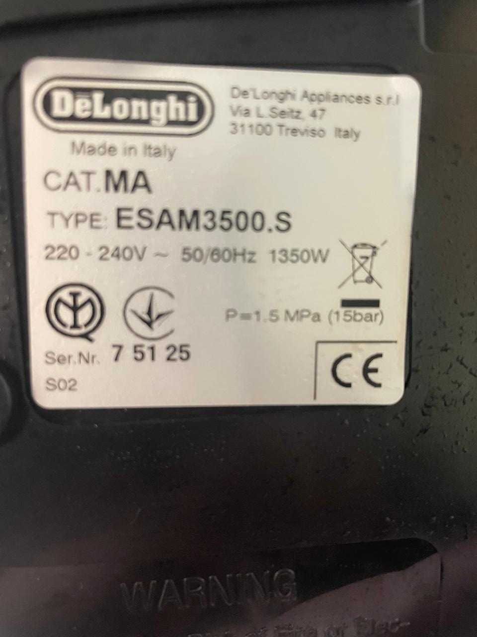 Кофемашина Delonghi Magnifica ESAM 3500.S