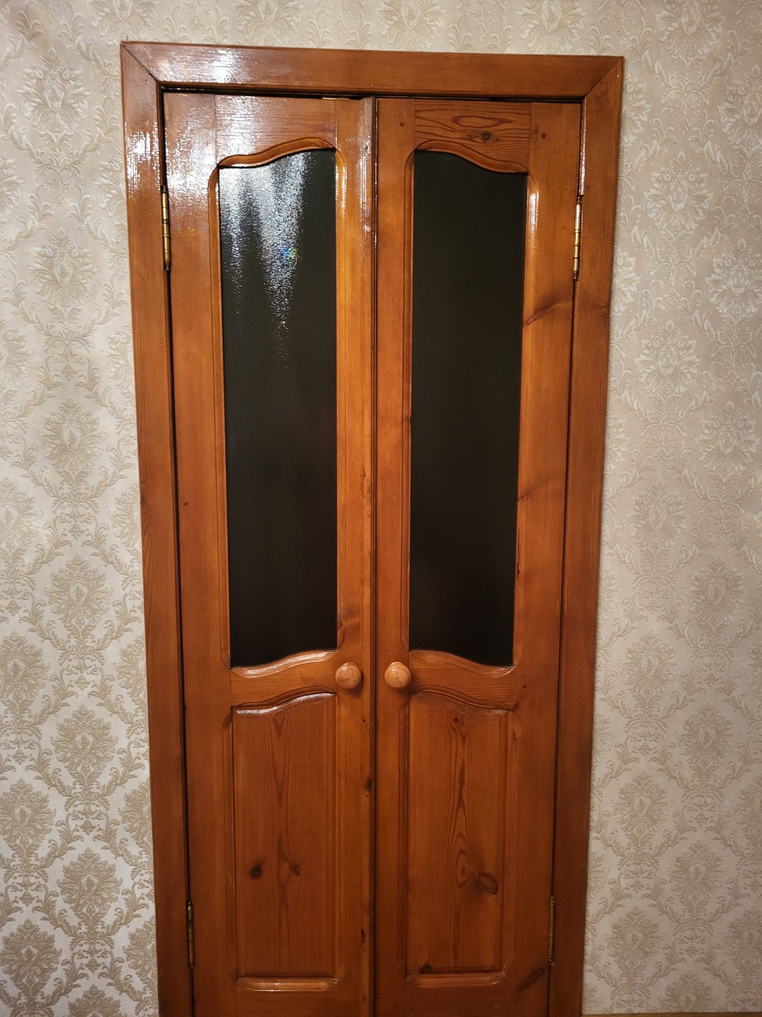 Продам межкомнатные двери