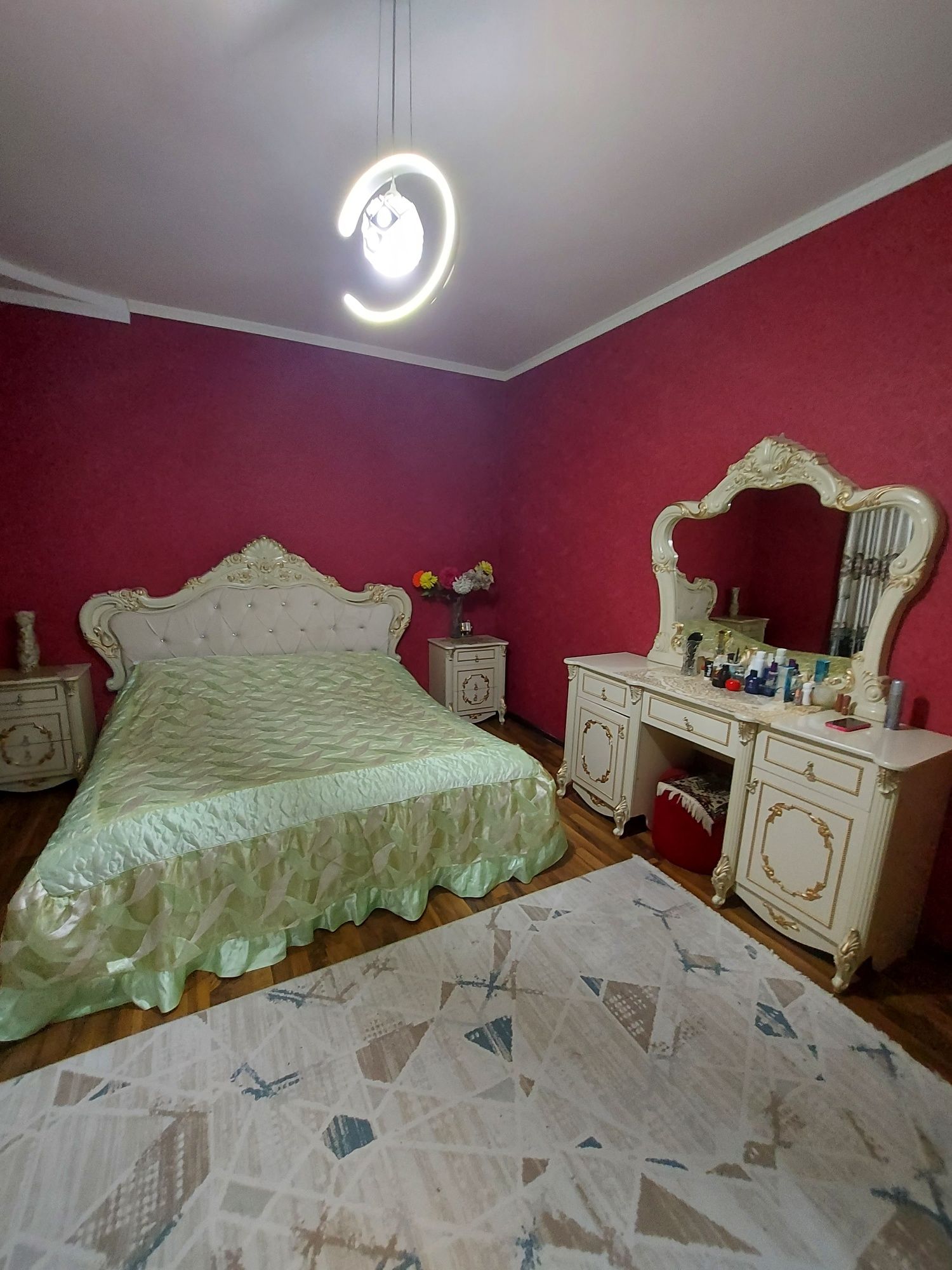 Спальная гарнитура