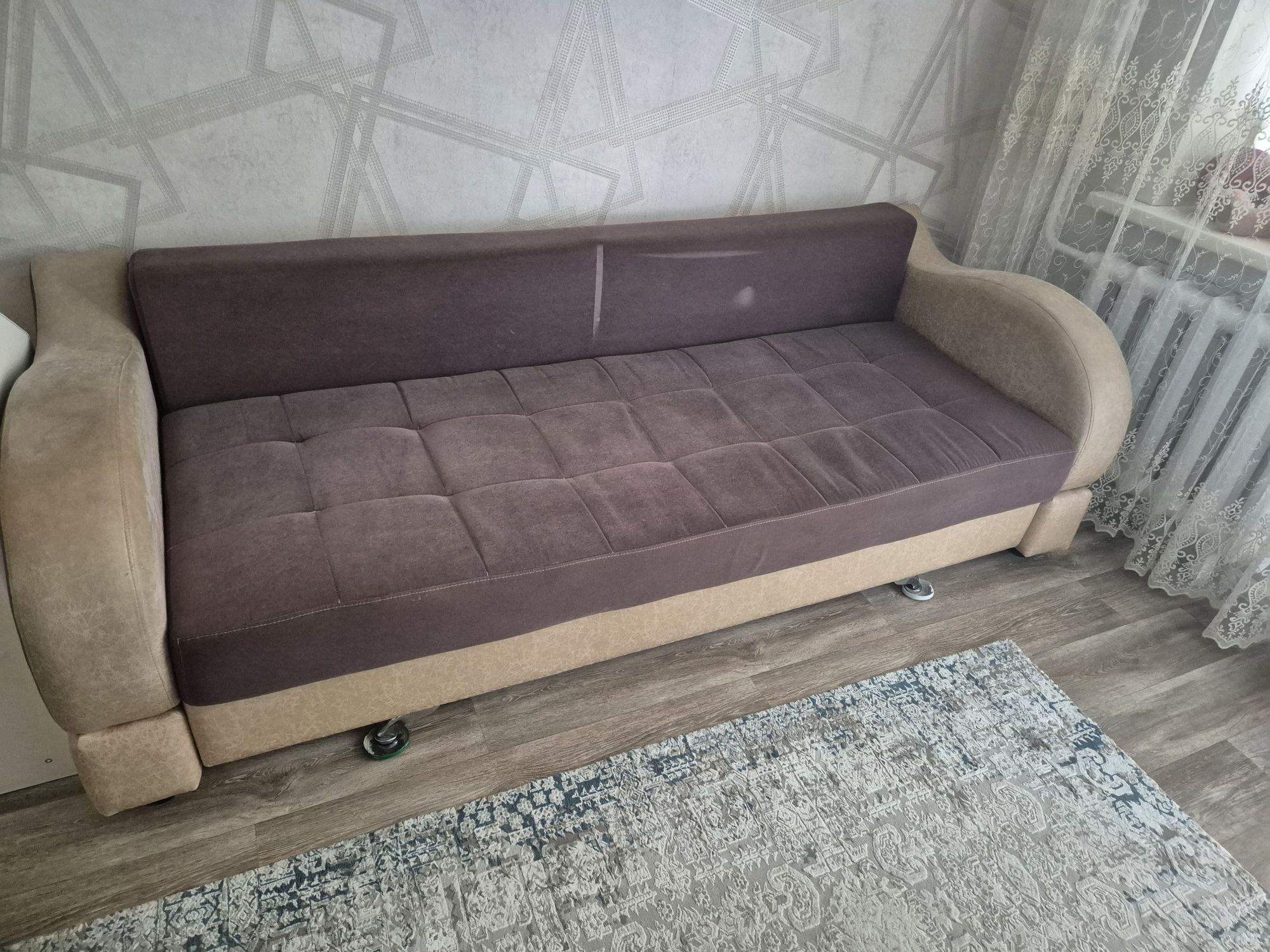 Продам раскладной диван-софу
