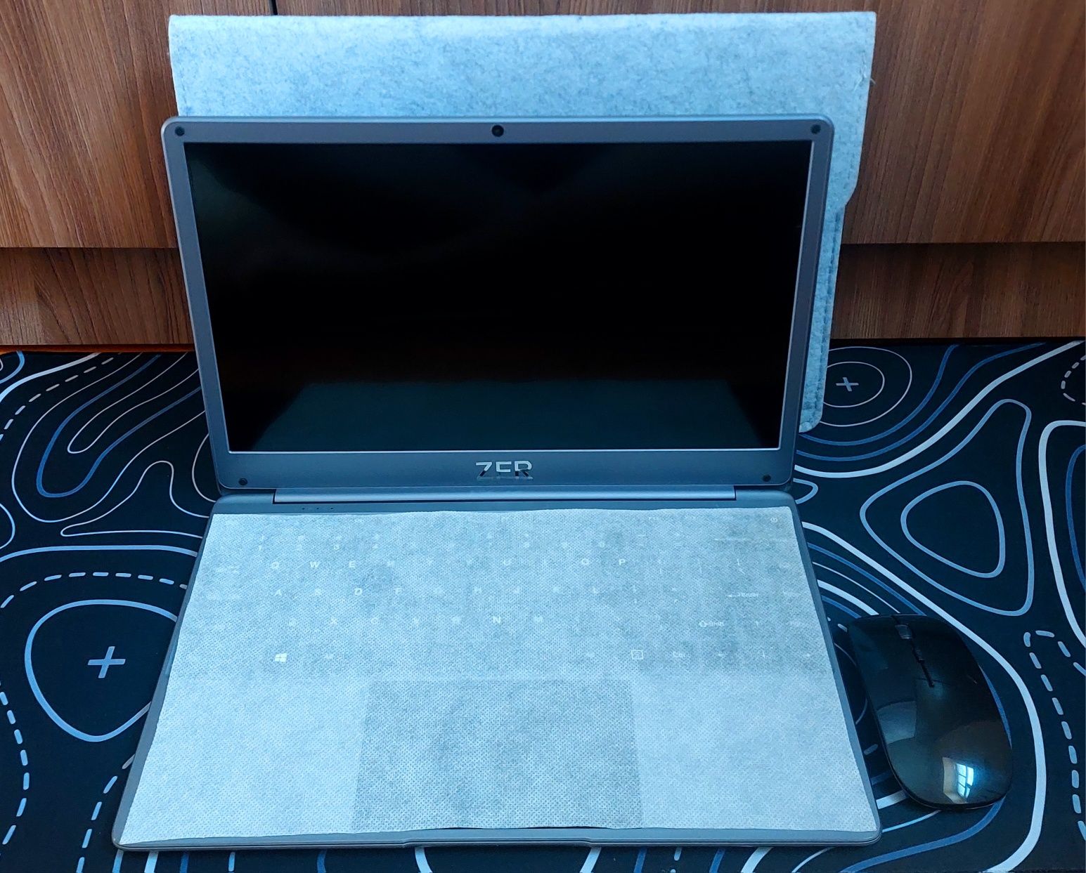 Ультрабук INTEL R ssd 256, ozu8!