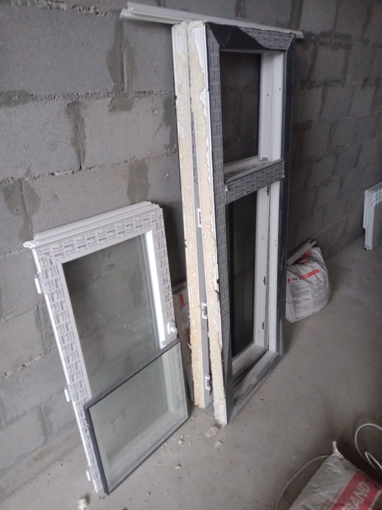 Пластиковое окно цена договорная срочно продам
