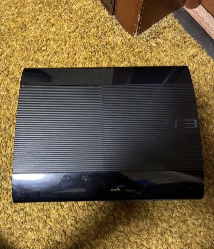 Продам приставку PS3 slim