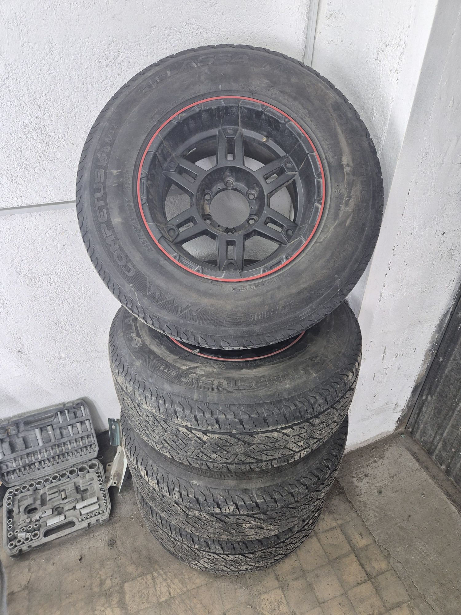 Диски с резиной A/T 265/70 r16 на Mitsubishi pajero, Montero, L200, Pr