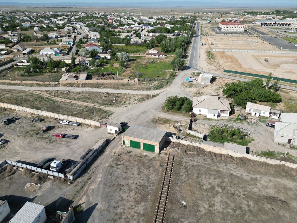Сдается/продается  жд база со складами и землей