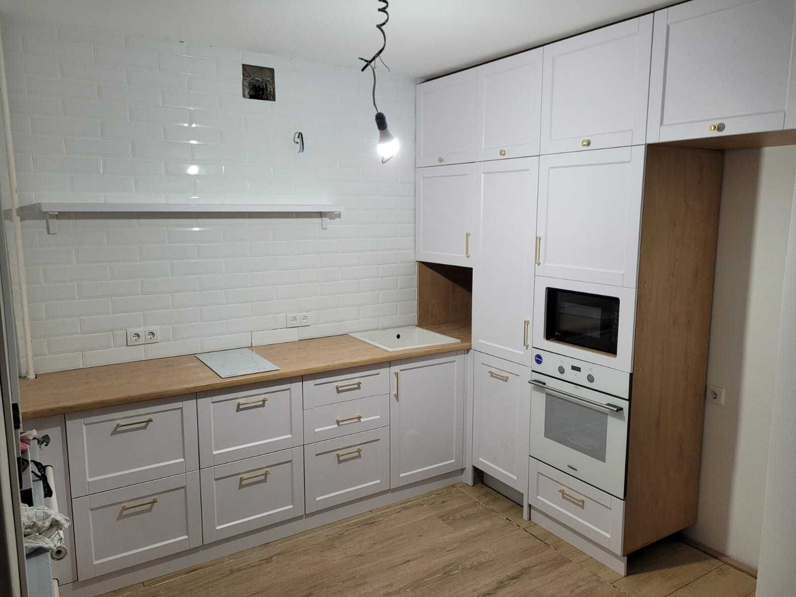 Кухонные гарнитуры.