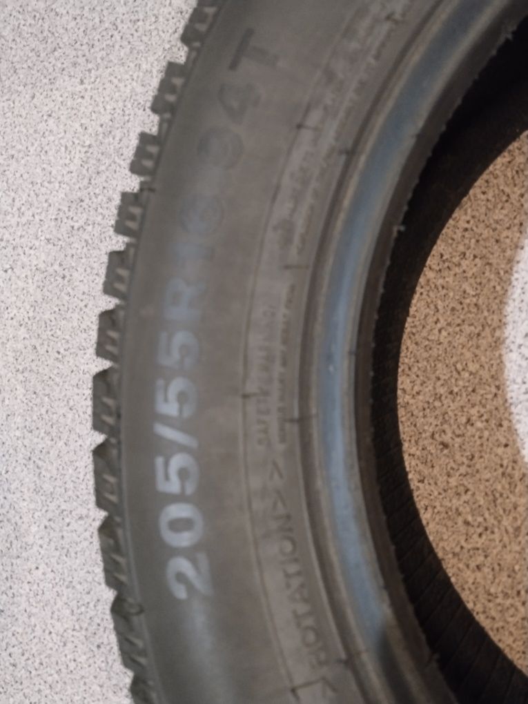 Продаю зимние шины TRIANGLE 205/55 R16