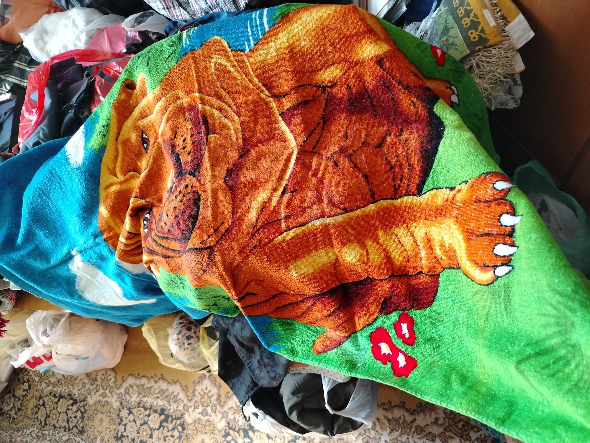 Продам новые полотенца