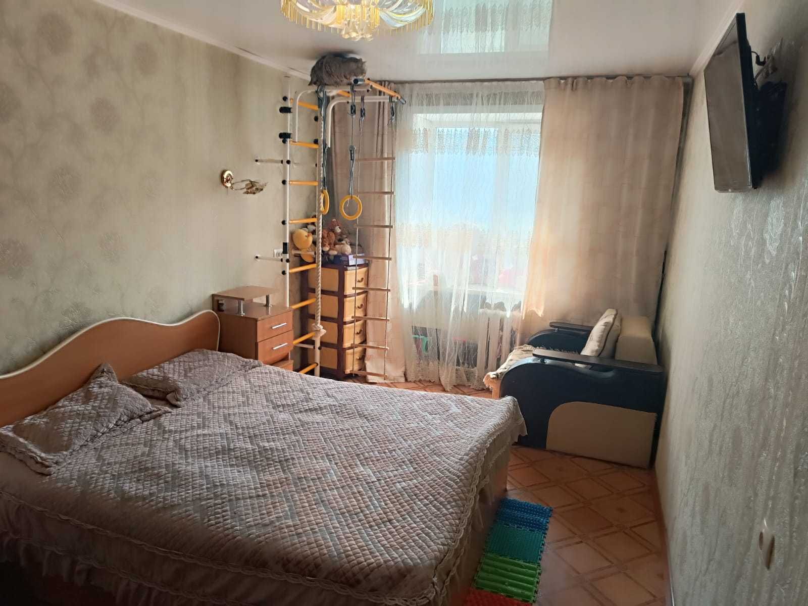 Продам 2 комнатную квартиру в районе Пирамиды