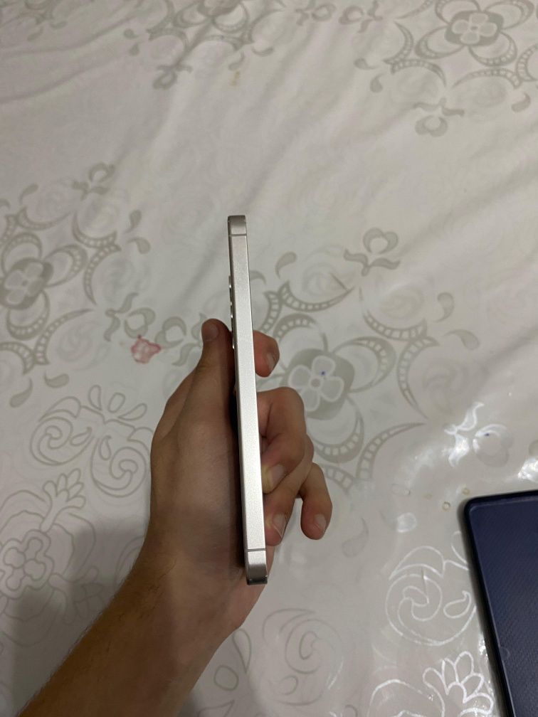 Samsung Galaxy S 24