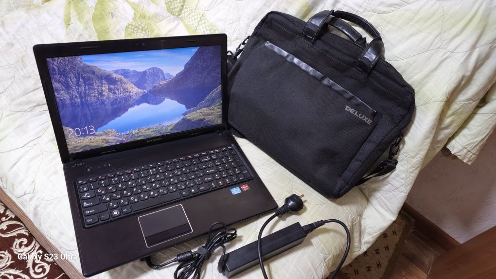 2 Ноутбукa Ленова G570 core i3 и i5   В комплекте зарядка + сумка пода