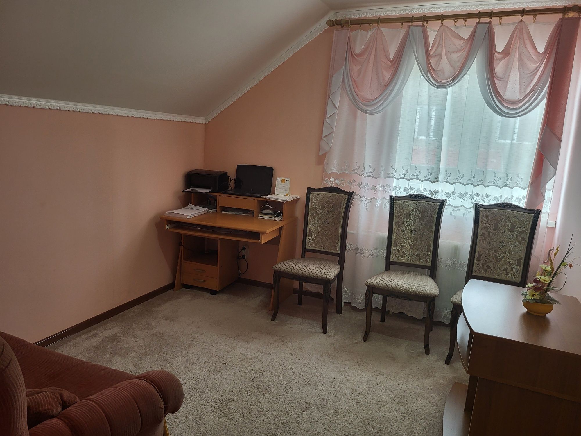 Продажа дома 150 кв.м. 2 этажа.