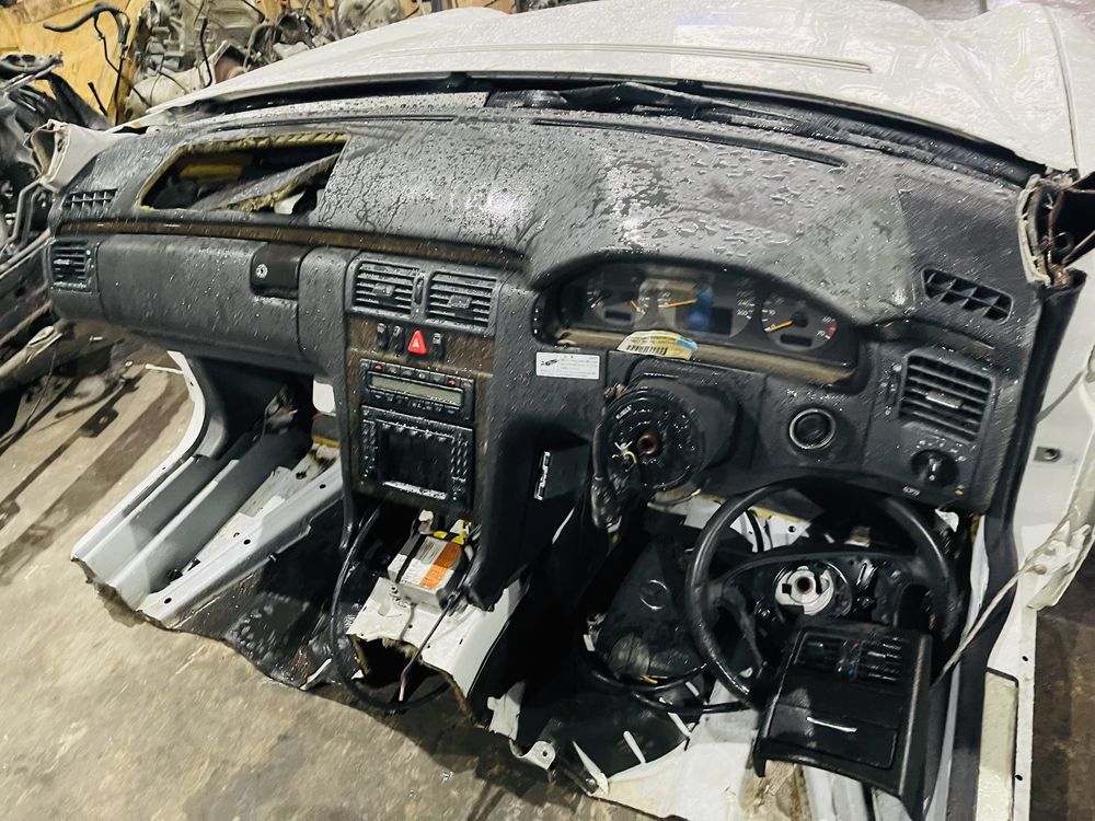 W210 лупарик авторазбор мерседес распил япония контрактный двигателья