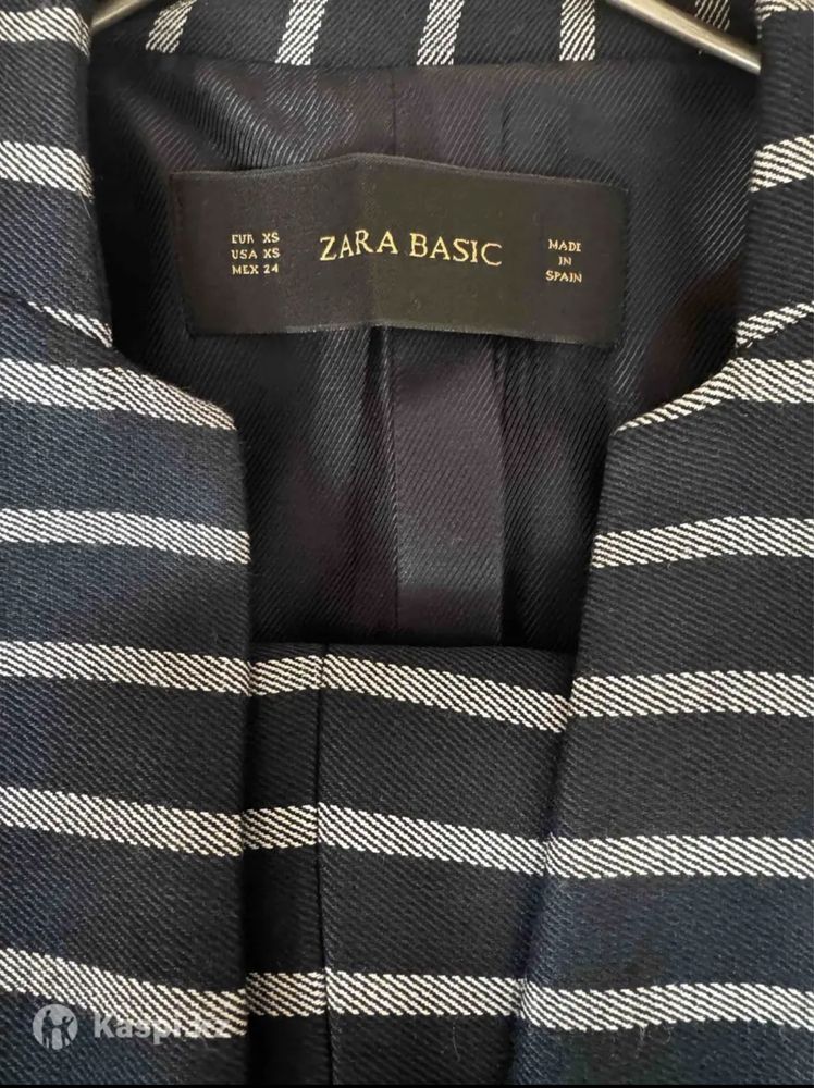 Двойка от бренда “ZARA”