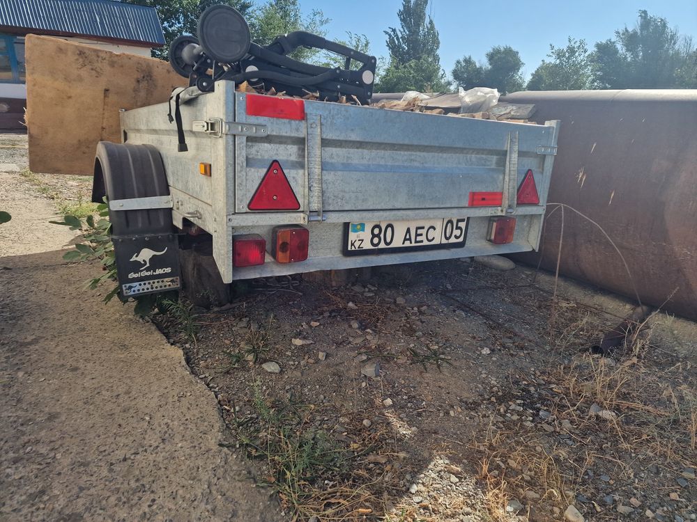 Прицеп сатылады срочно