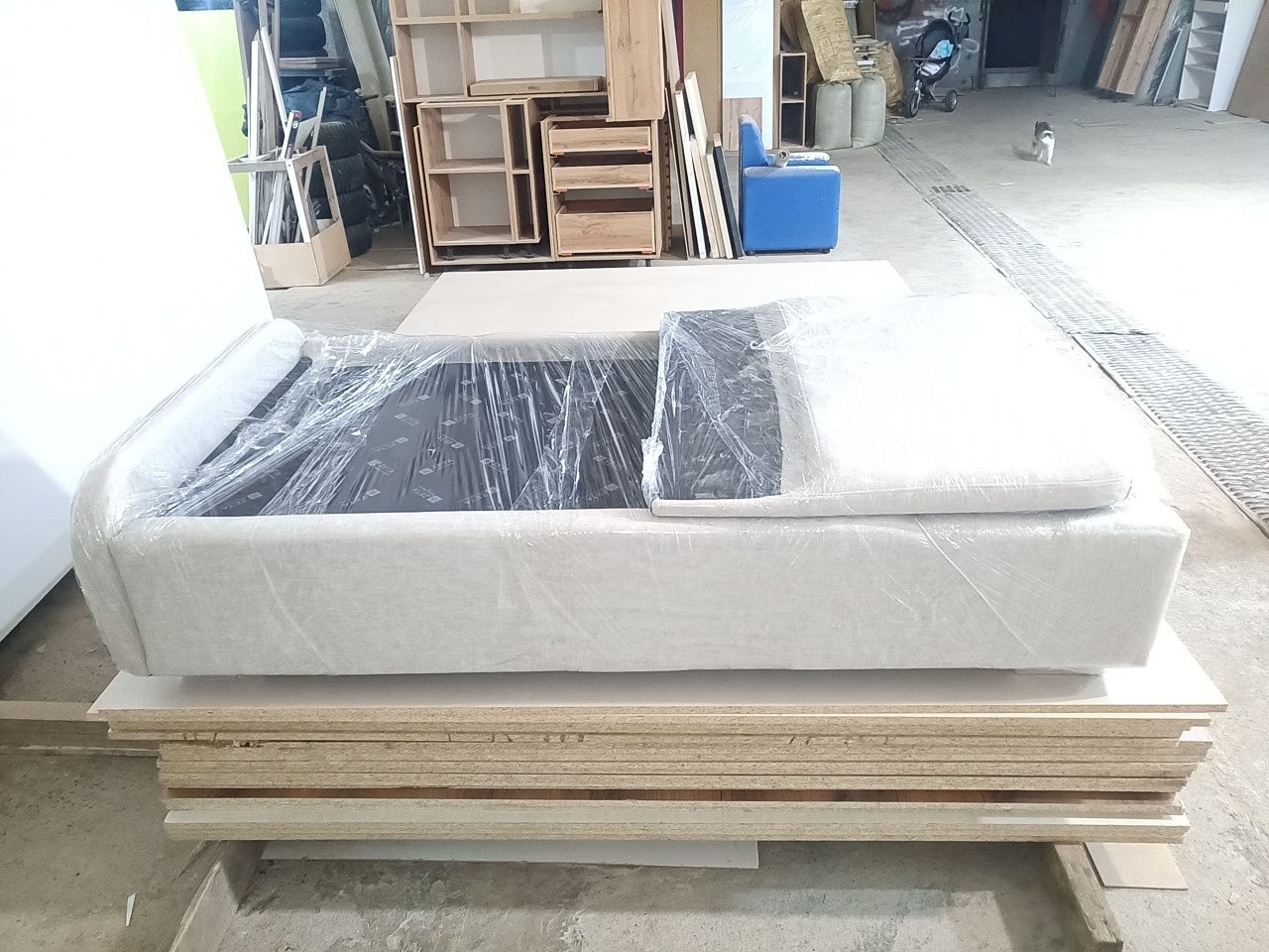 Продам кровать 160 х 80
