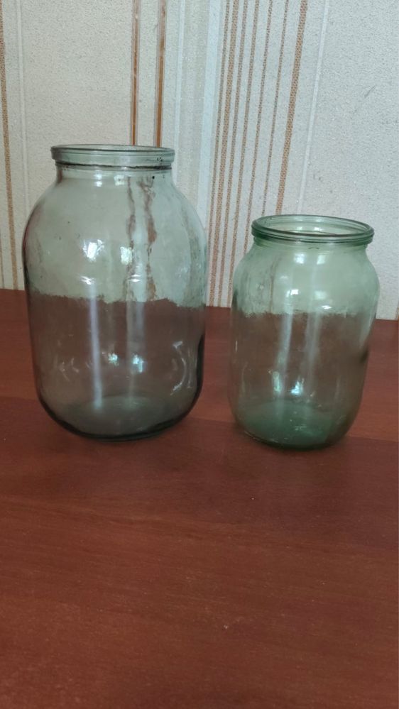 Продам банки в хорошем состоянии