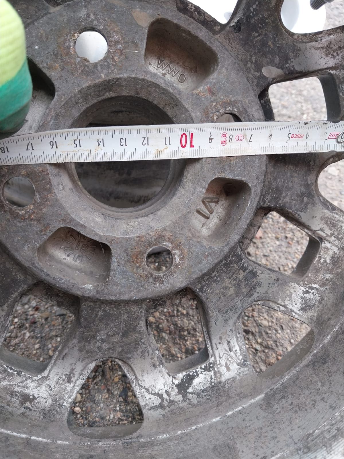 Диски R13 на Пассат, Гольф 3. Разболтовка 4×100.