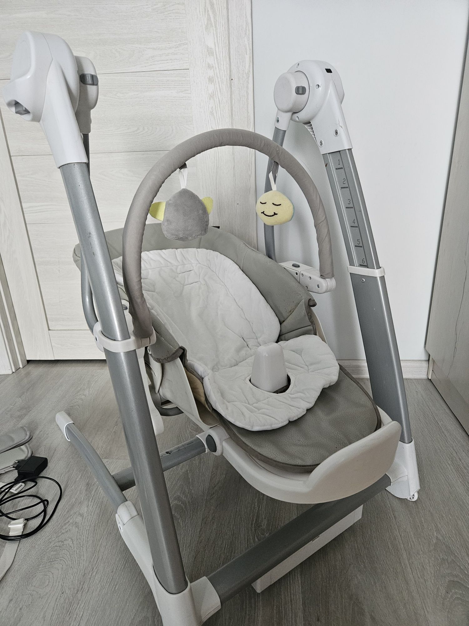 Детский стульчик для кормления Mirabel 3 в 1. +2 подарка