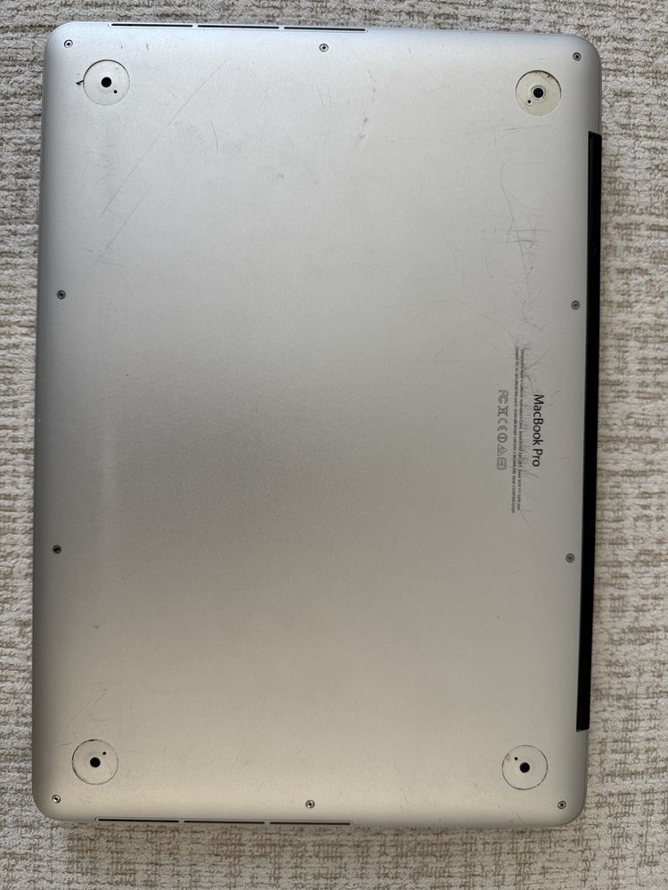 MacBook Pro, ноутбук