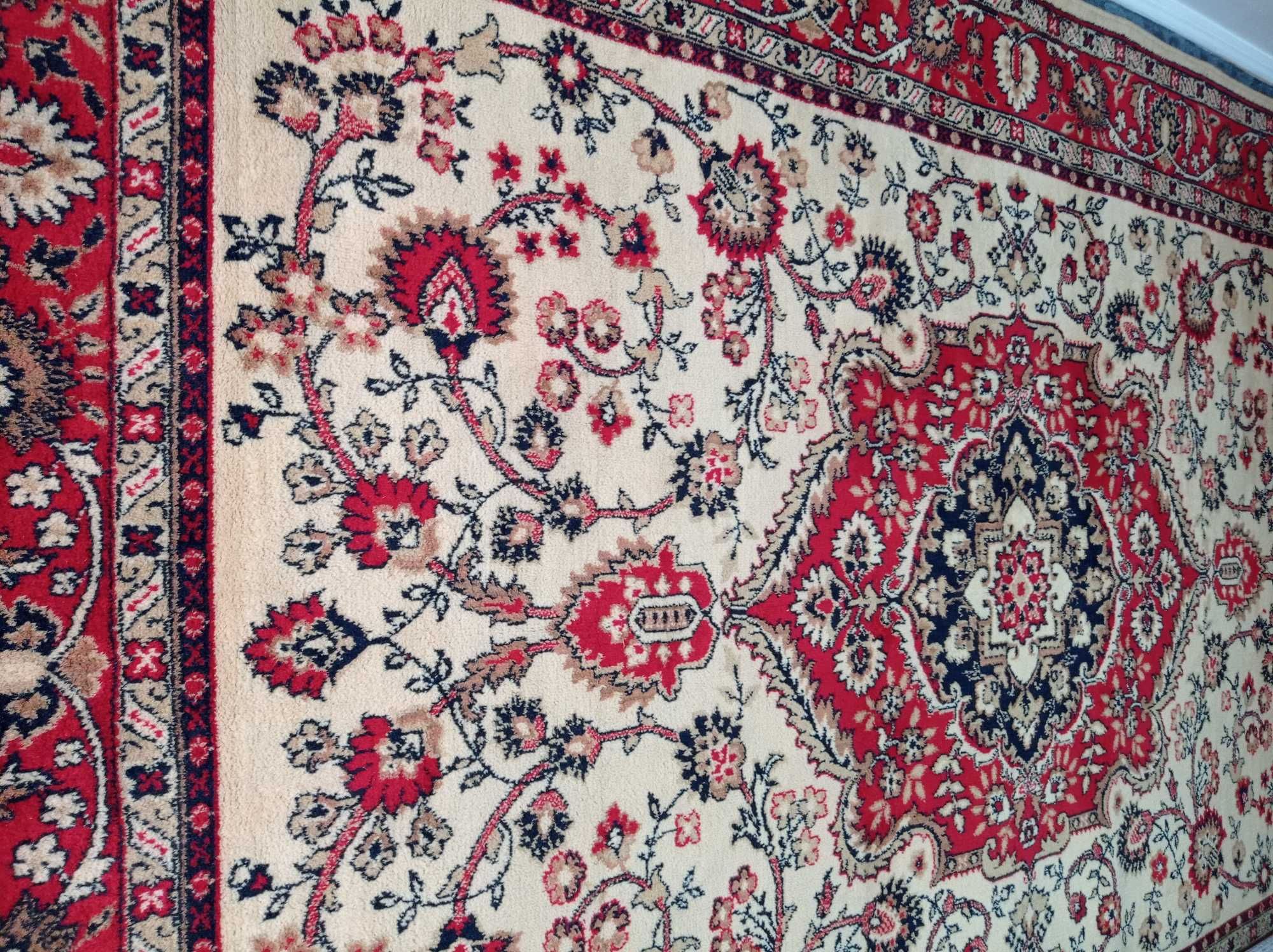 Ковер шерстяной. 2х3 м