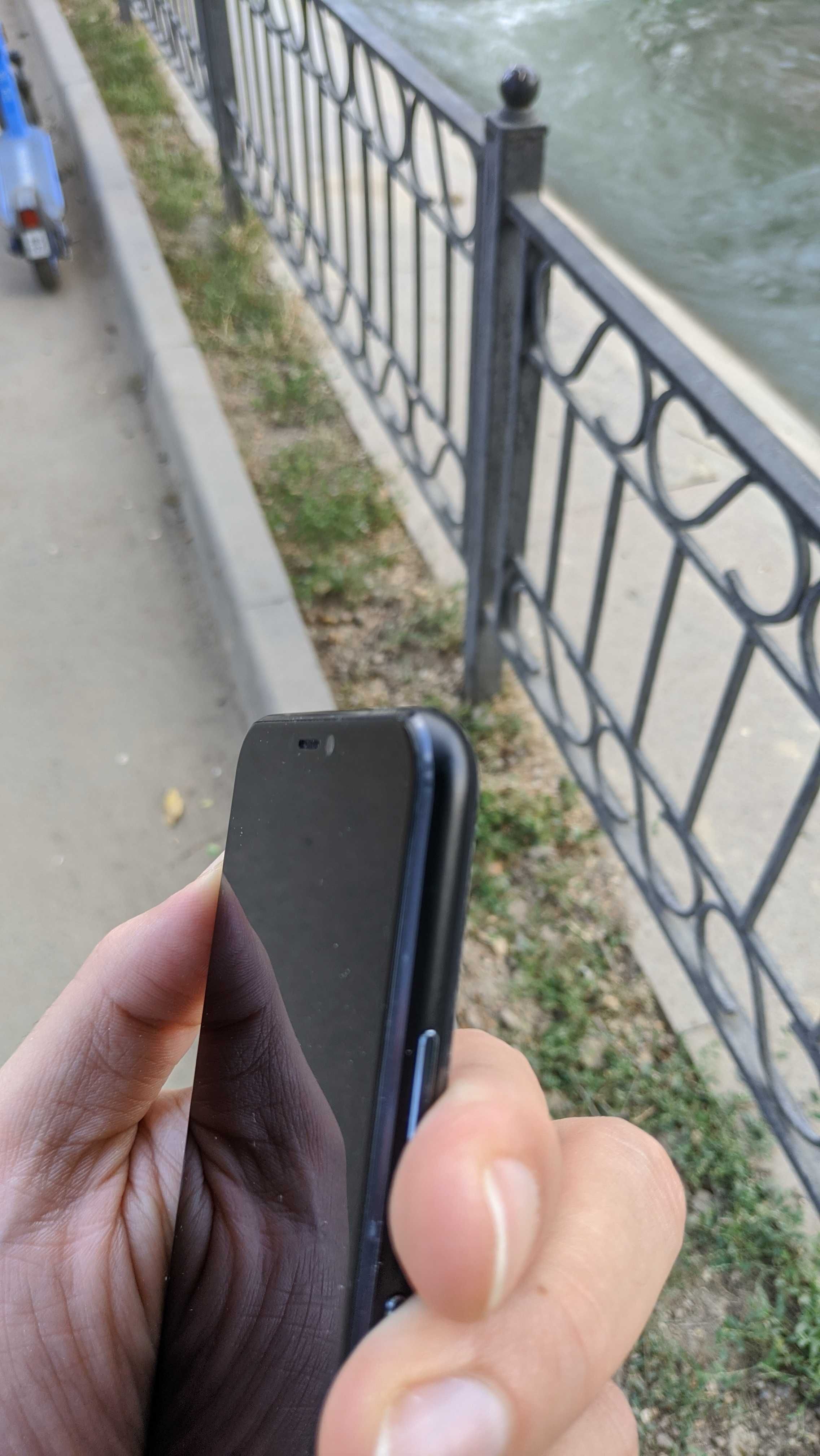 Asus Zenfone 5z - б/у и новые - с завода