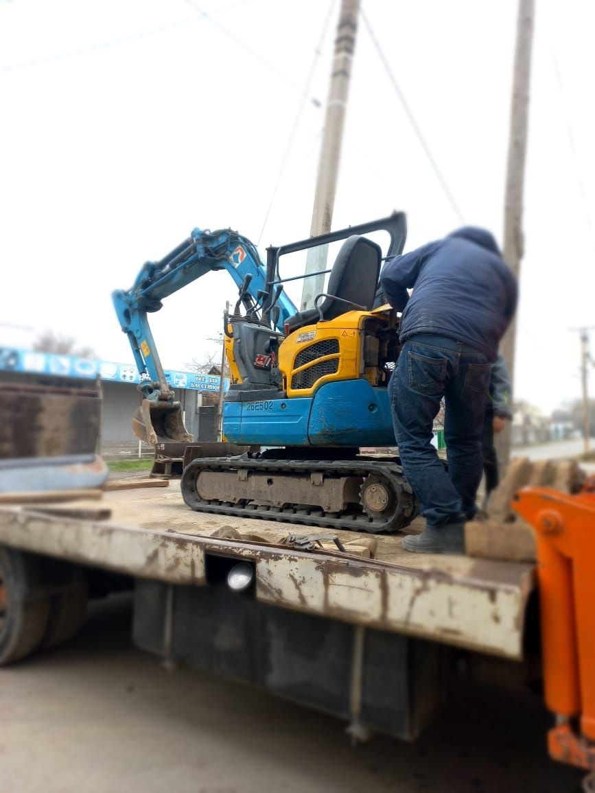 Мини экскаватор 1.6 тонны пр-во Япония Kubota