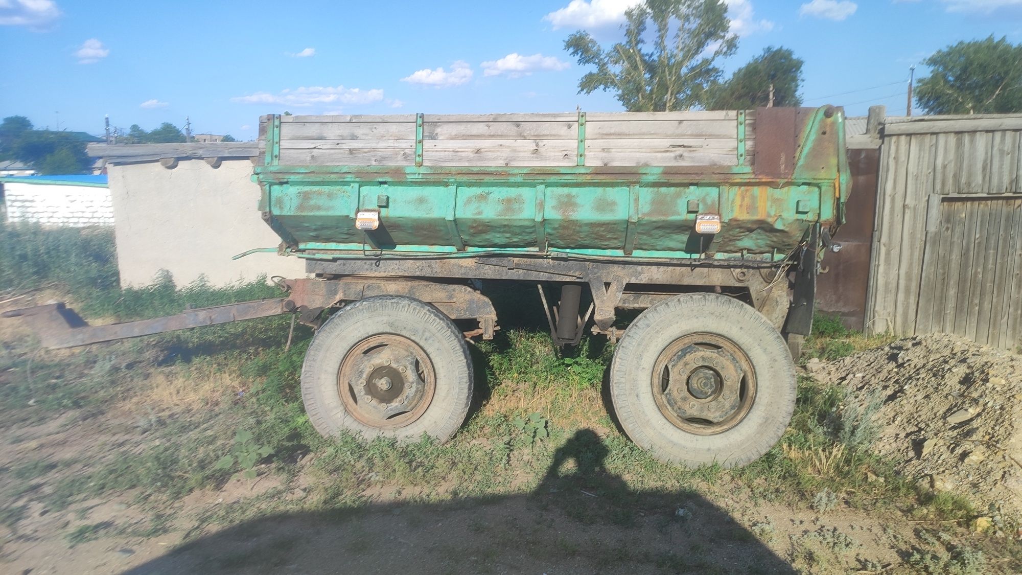Продам прицеп 6 тон