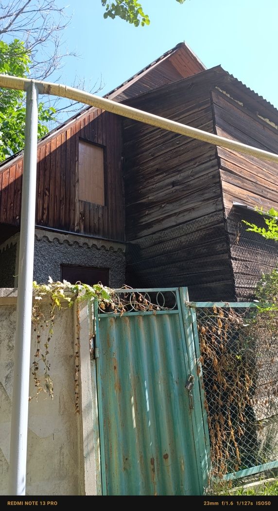 Продам дачу дом в районе кок тобе 800 метров от конечной остановки