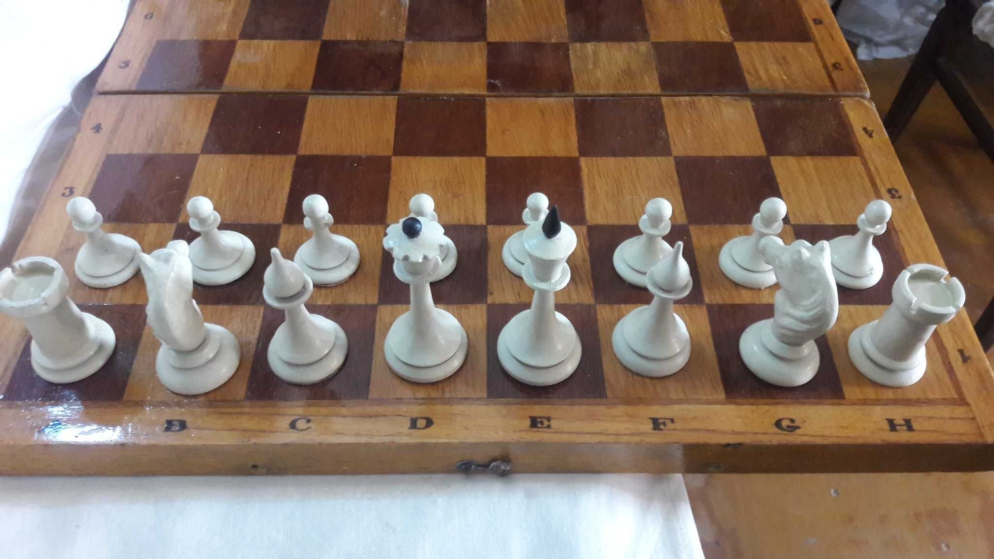 Старые шахматы СССР. Доска