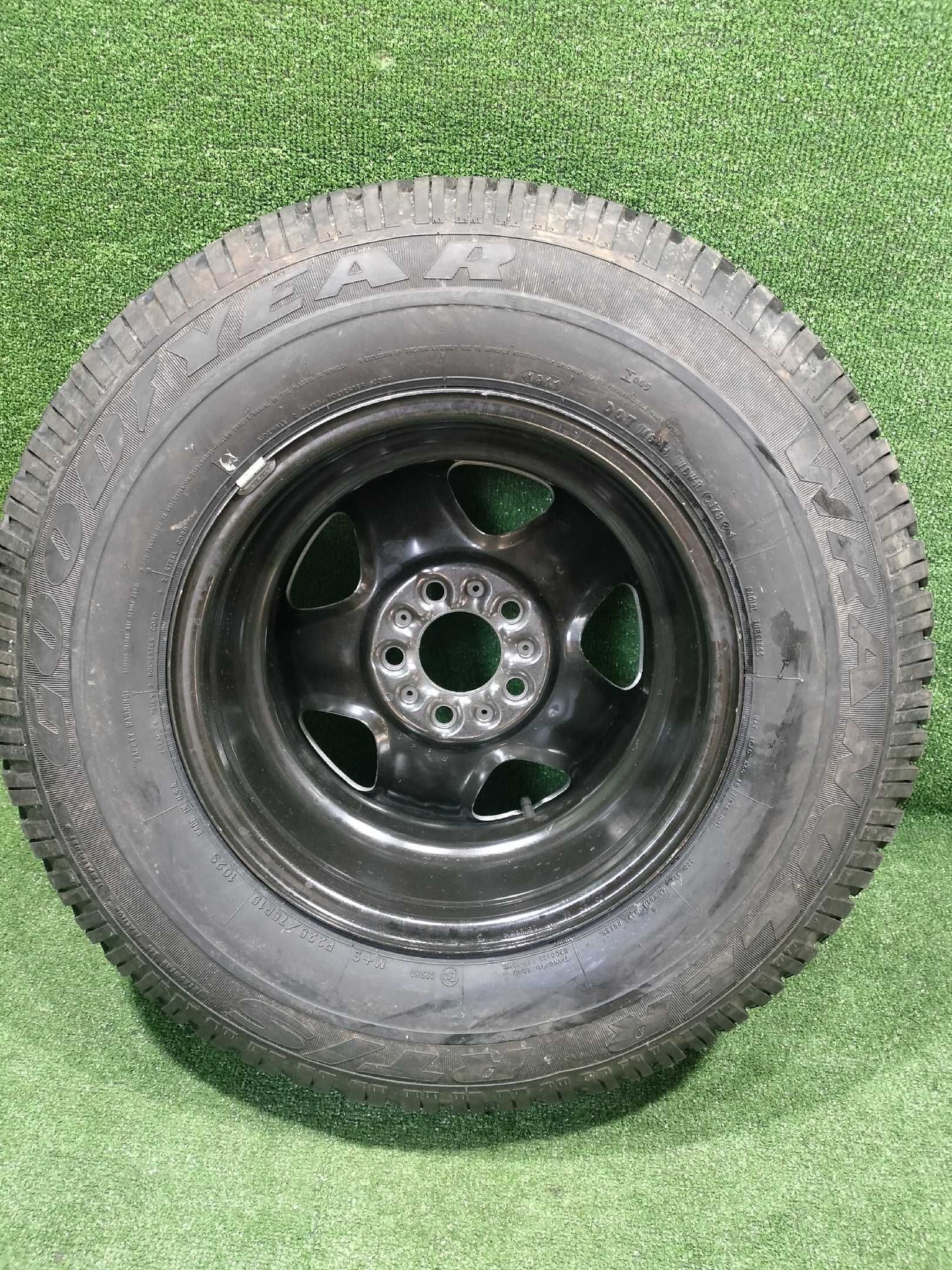 Продам Запаска Оригинал Jeep cherokee Goodyear 225/75R15 PSD 5/114.3