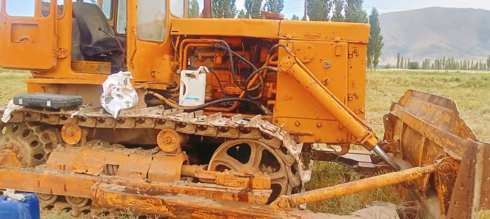 Бульдозер Т-170 трактор