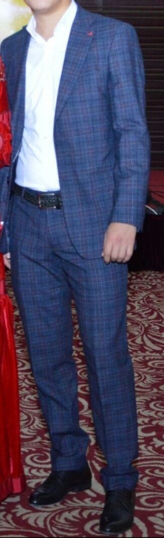 Мужской костюм от D'S Damat