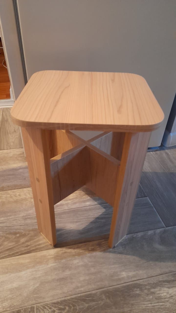 Продам табуретки новые.3500тг -1шт