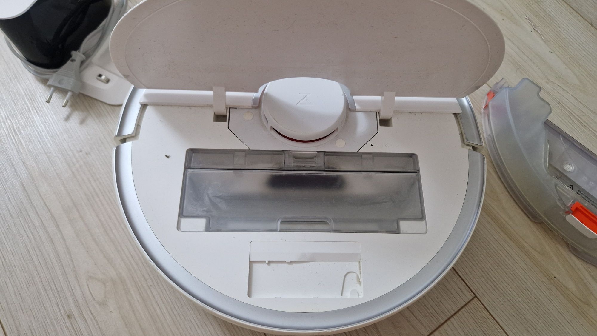 Робот пылесос roborock S5 Max