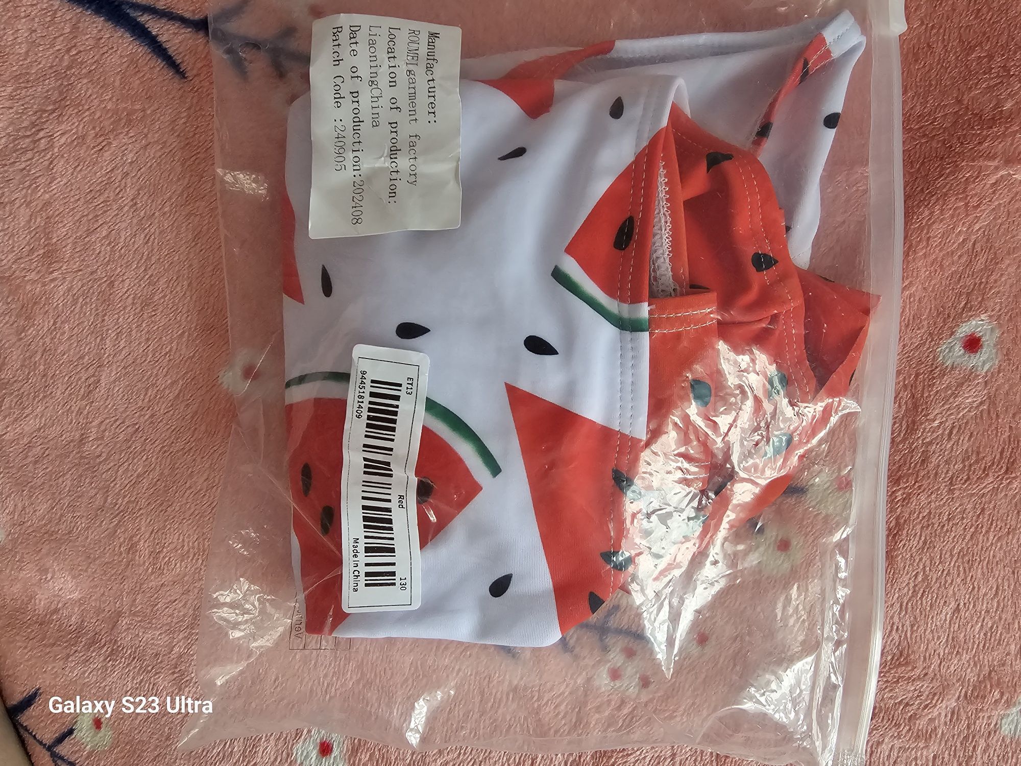 Продам купальник на девочку