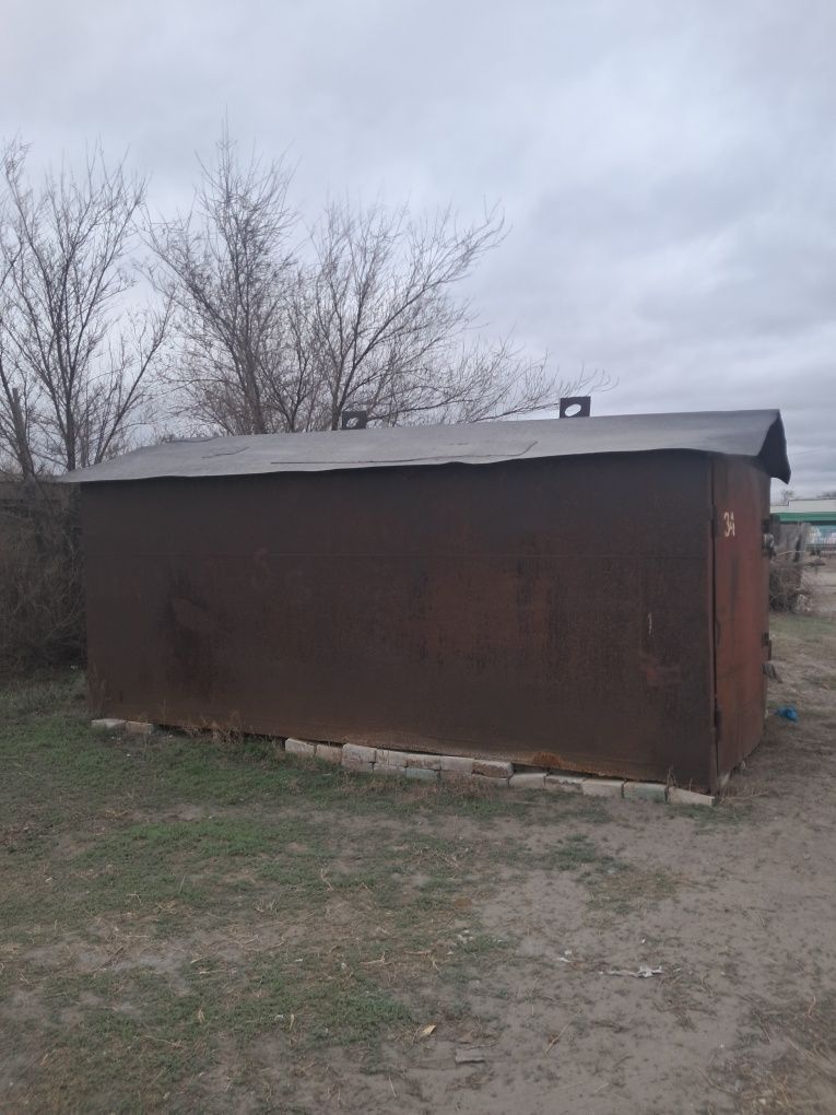 Продам гараж районе