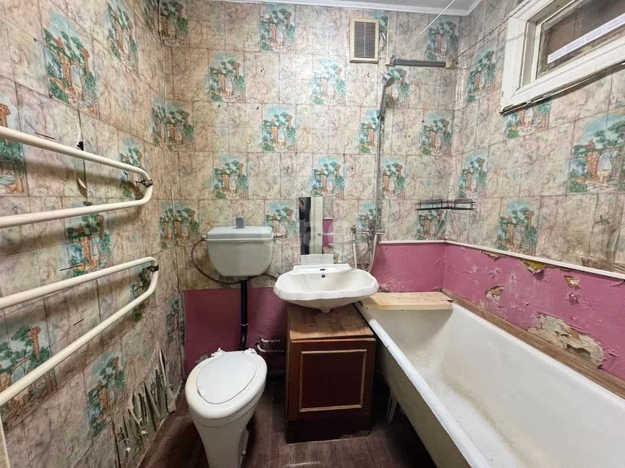 Продам 1 комнатную квартиру на 3/5 этаже