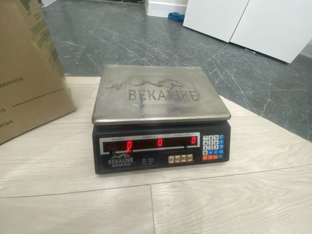 Весы  12000 тг