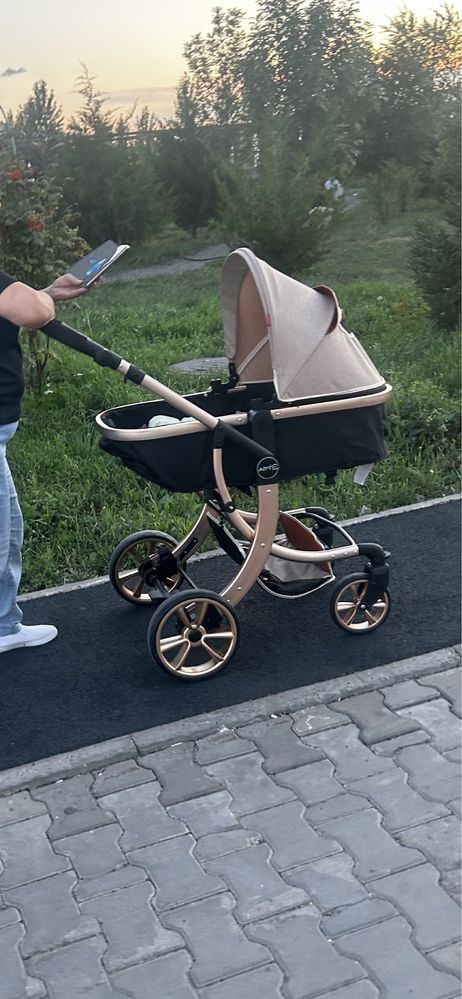 Продам коляску