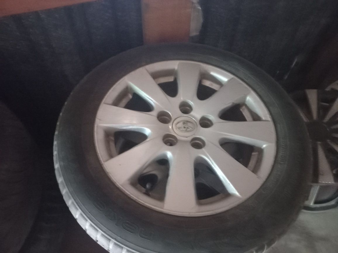 Продам диски камри 40
