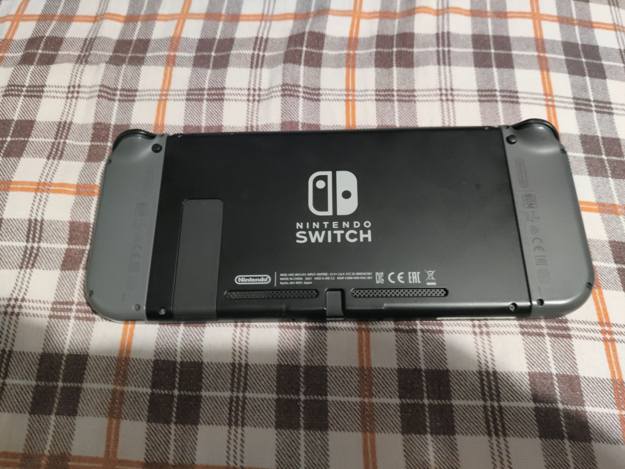 Продам nintendo switch