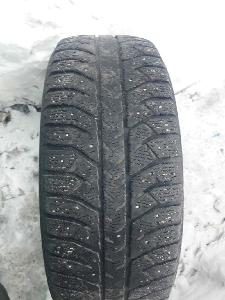Автошины бывшие в употреблении